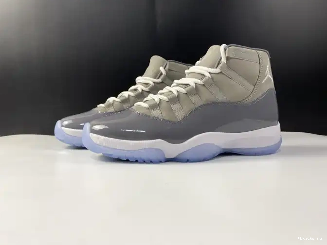 TB Air CT8012 11 'Cool Jordan Retro 005 Grey' 0605